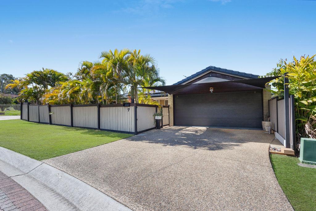 7 Ashwood Cct, Birkdale, QLD 4159