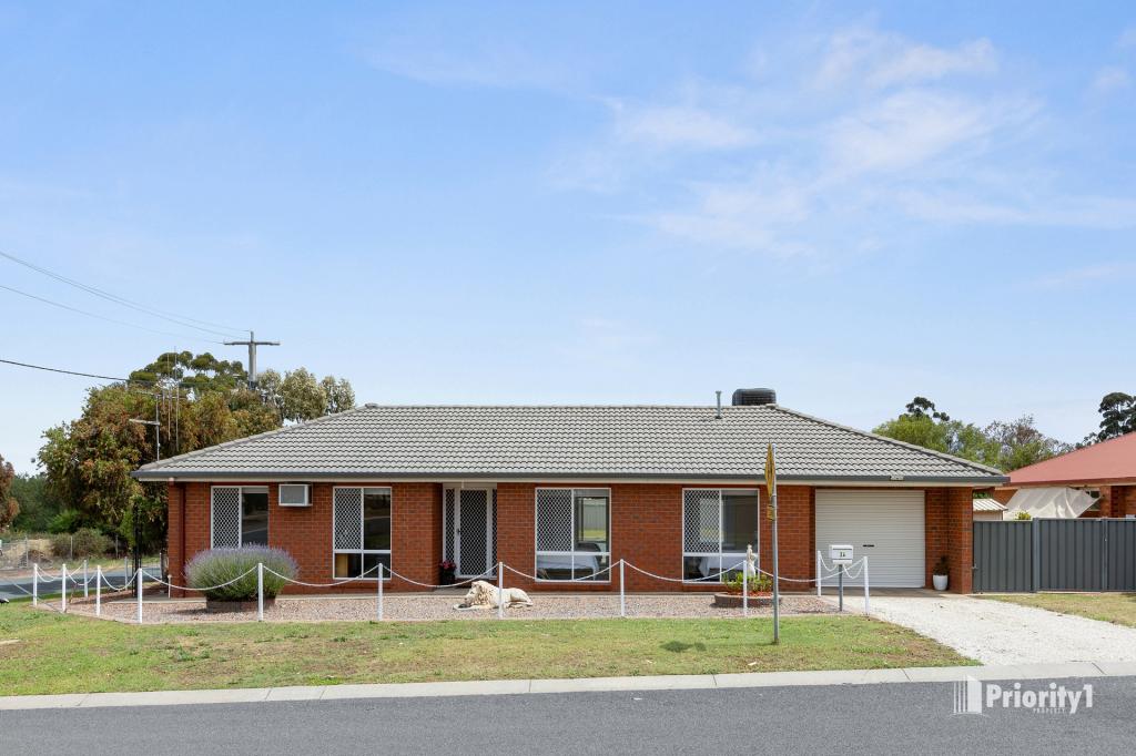 34 Watson Ave, Eaglehawk, VIC 3556