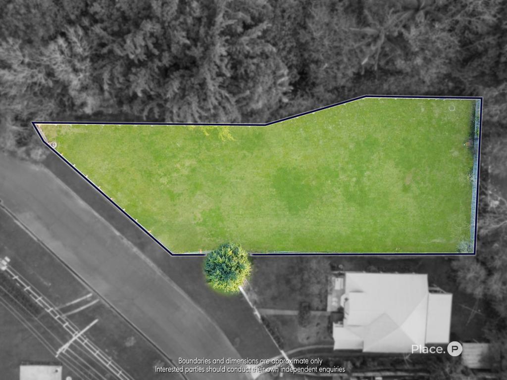 11 Kate St, Kedron, QLD 4031