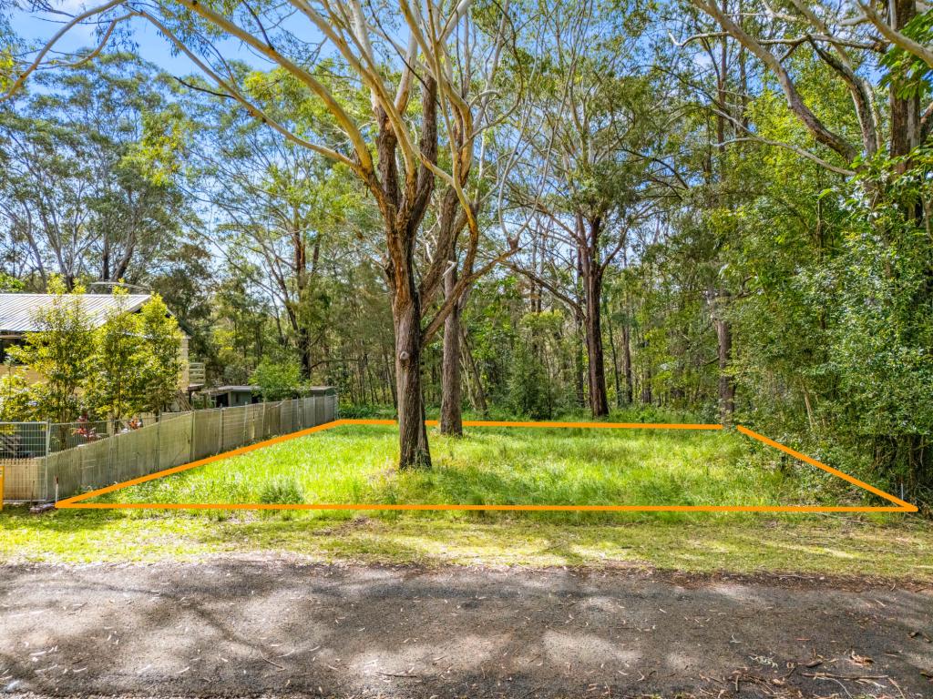 5 WATERLEA ST, RUSSELL ISLAND, QLD 4184