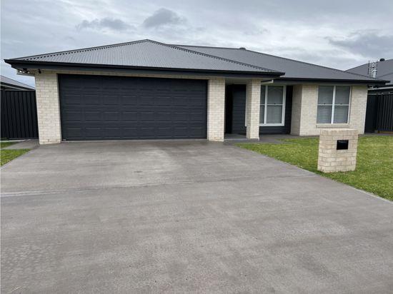 8 Marine Ct, Dubbo, NSW 2830