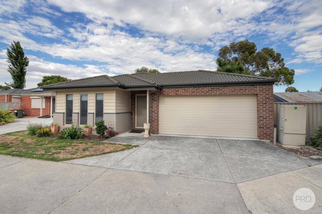 2/17 Hill St, Sebastopol, VIC 3356
