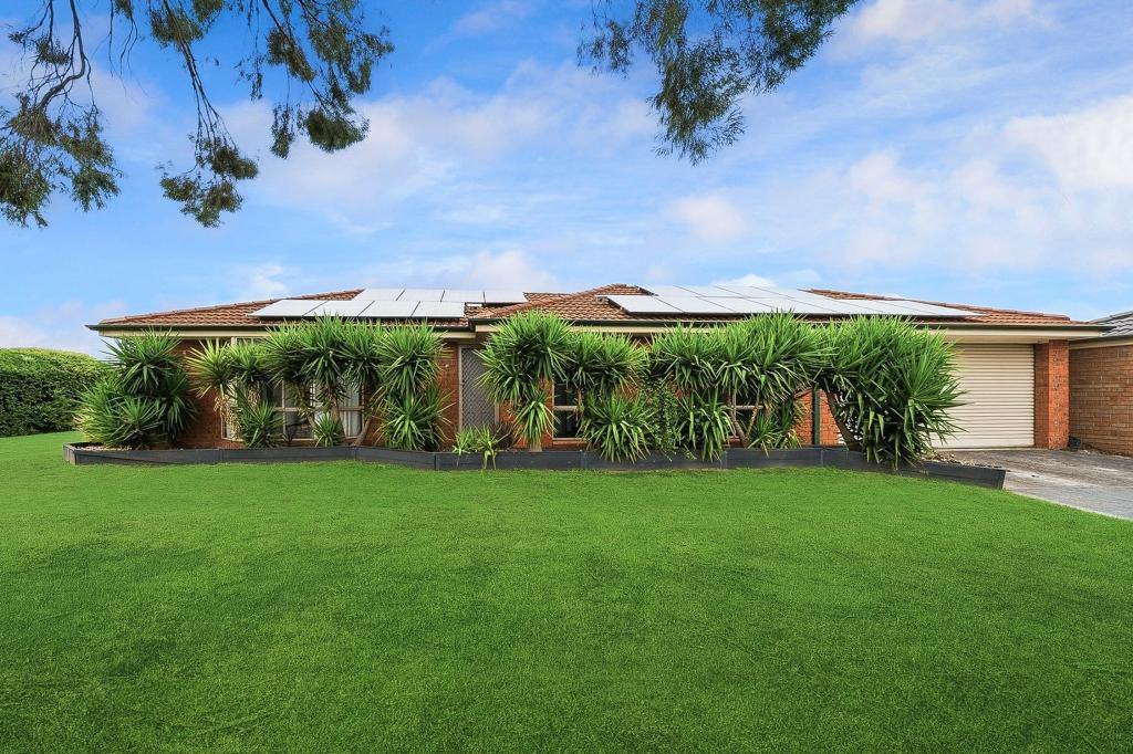 2 Marisa Pl, Pakenham, VIC 3810