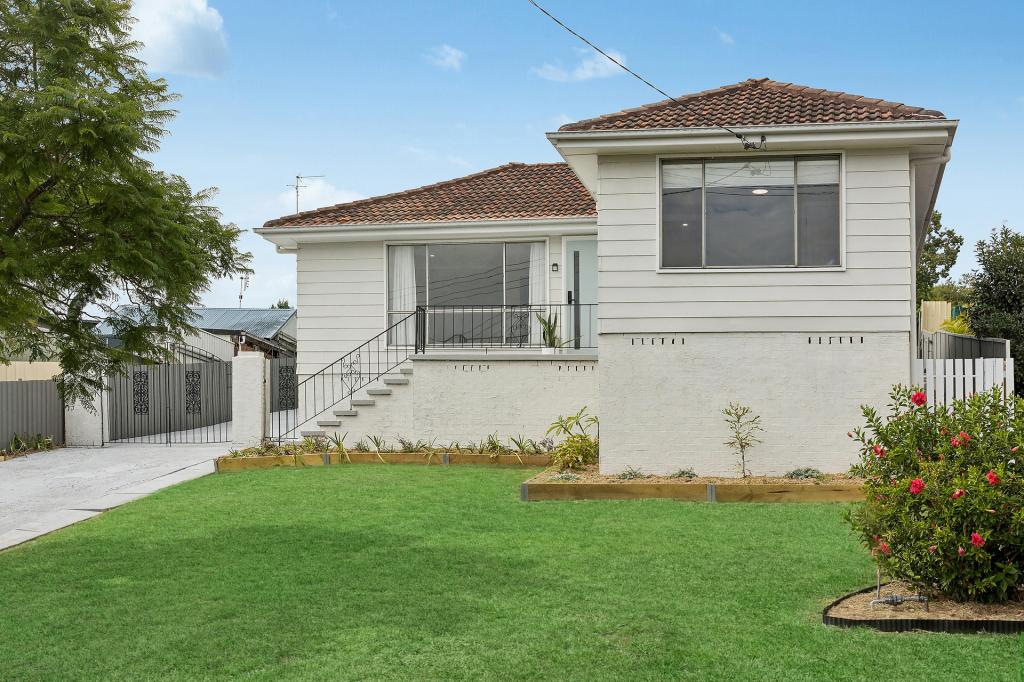 38 BUFFIER CRES, RUTHERFORD, NSW 2320