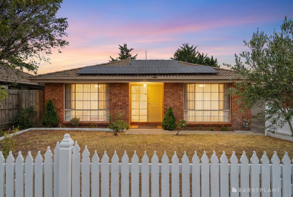 13 Brooklyn Rd, Melton South, VIC 3338