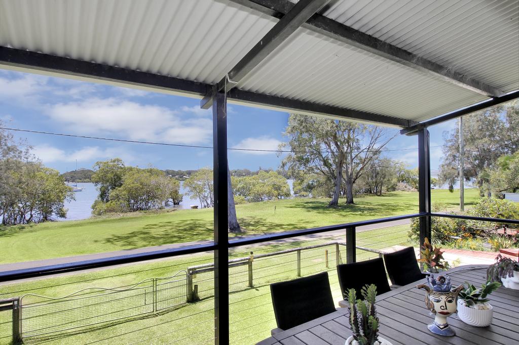 82 The Esp, Karragarra Island, QLD 4184