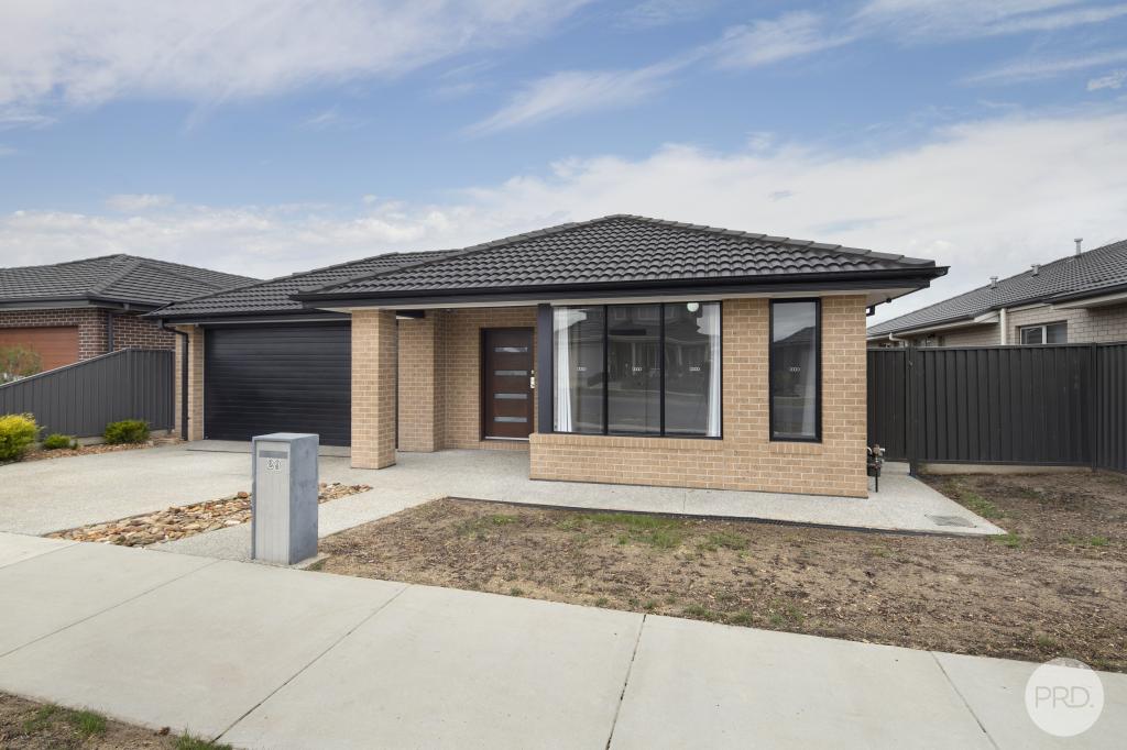 29 Moore Way, Lucas, VIC 3350