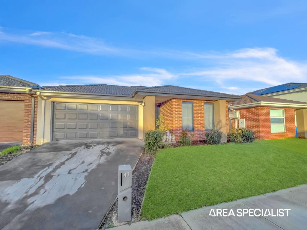 43 NOAH RD, CLYDE NORTH, VIC 3978
