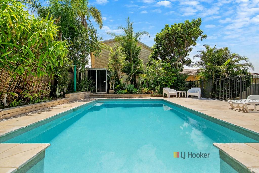 11 Joy St, Gorokan, NSW 2263