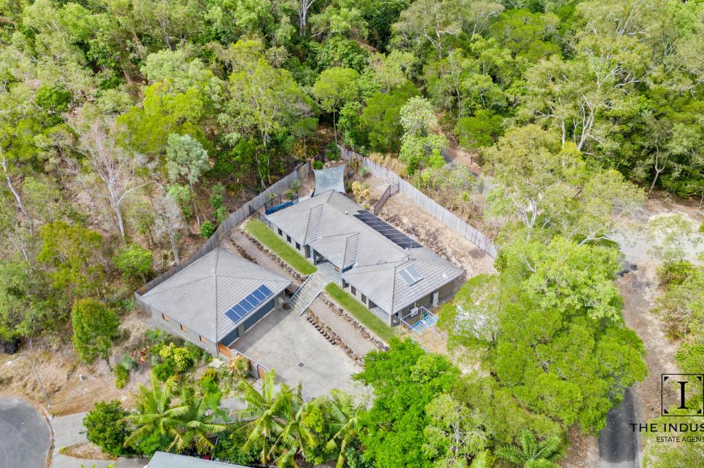 20 WELD CRES, SMITHFIELD, QLD 4878