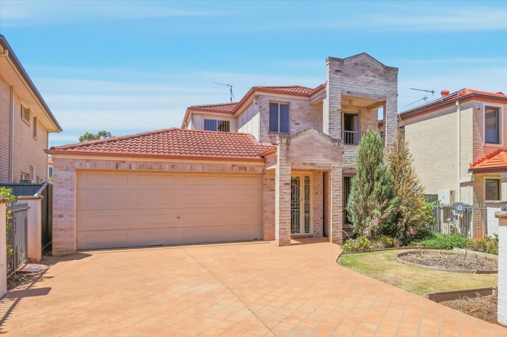 5 Charker Dr, Harrington Park, NSW 2567