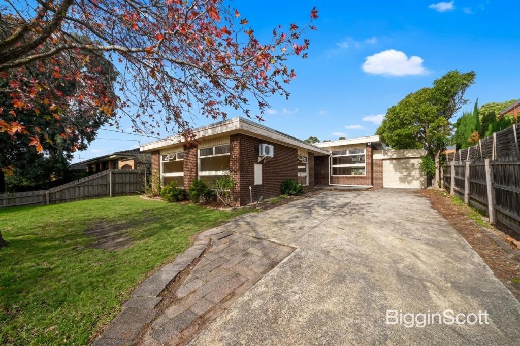 40 Golden Gr, Glen Waverley, VIC 3150