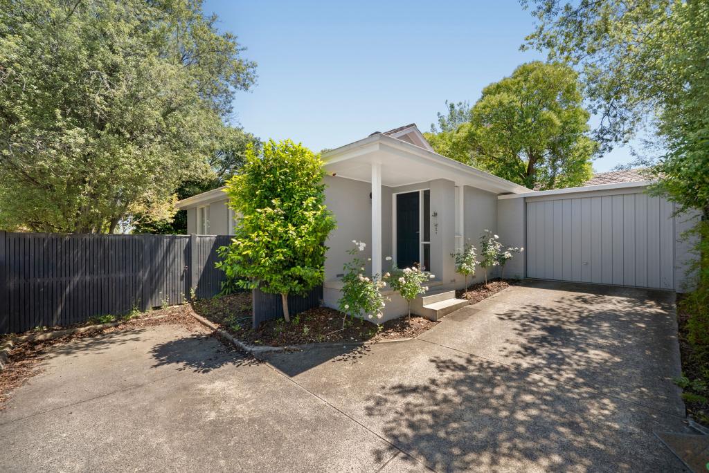 2/11 Braeside Ave, Ringwood East, VIC 3135