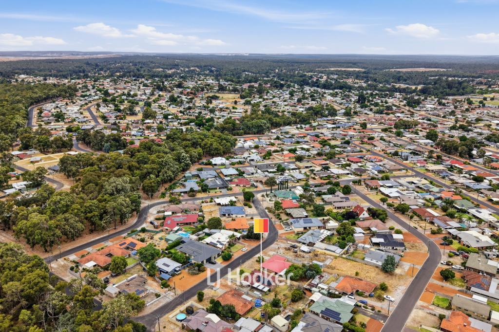 16 Bolton Way, Collie, WA 6225