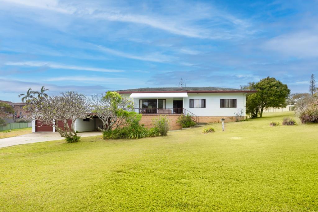 1 Nelson St, Woolgoolga, NSW 2456