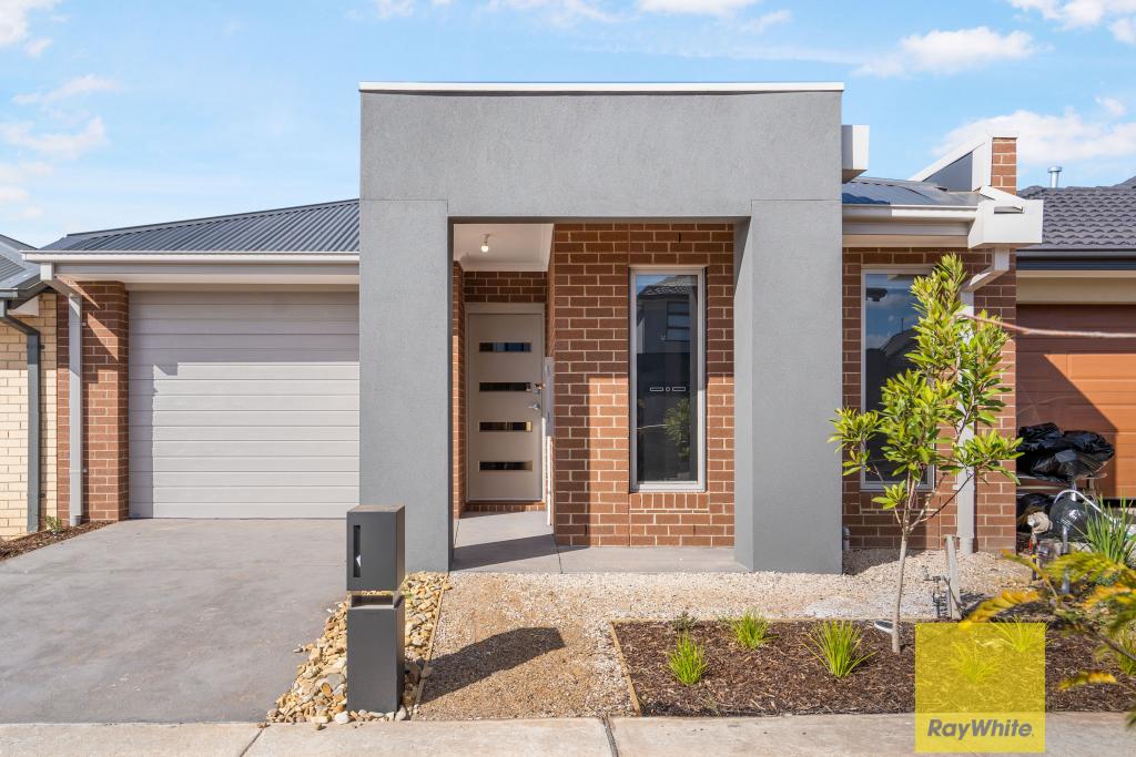 10 Tait St, Thornhill Park, VIC 3335