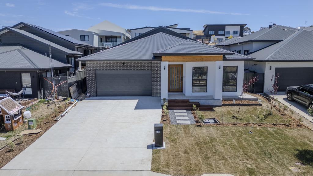 218 Glenrock Dr, Googong, NSW 2620