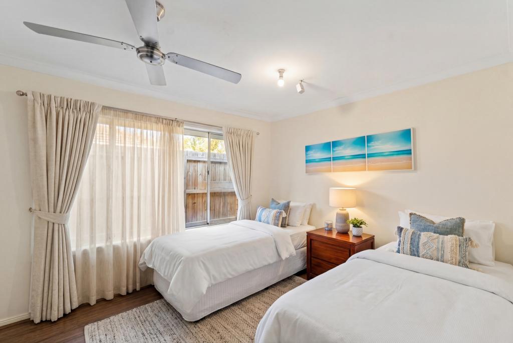 7 Parnoo St, Surfers Paradise, QLD 4217