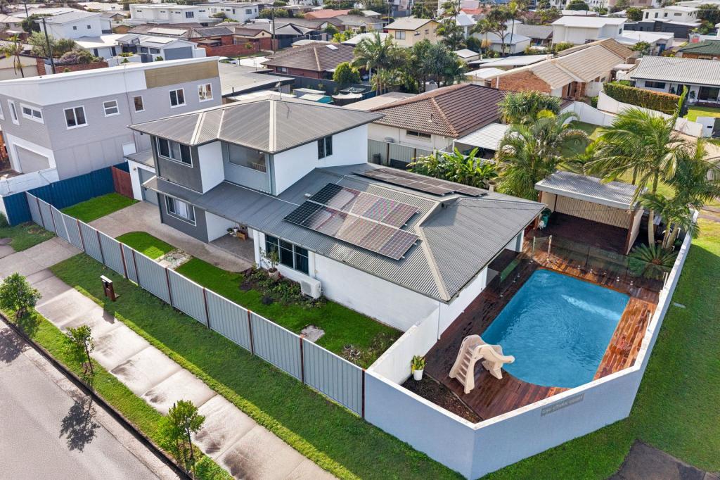 1 Otama Ct, Warana, QLD 4575