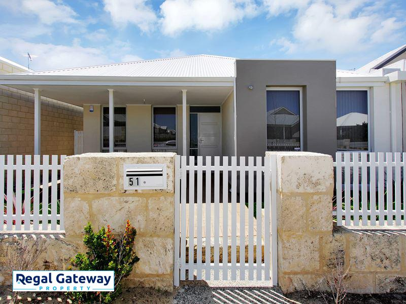 51 Lyon Rd, Atwell, WA 6164