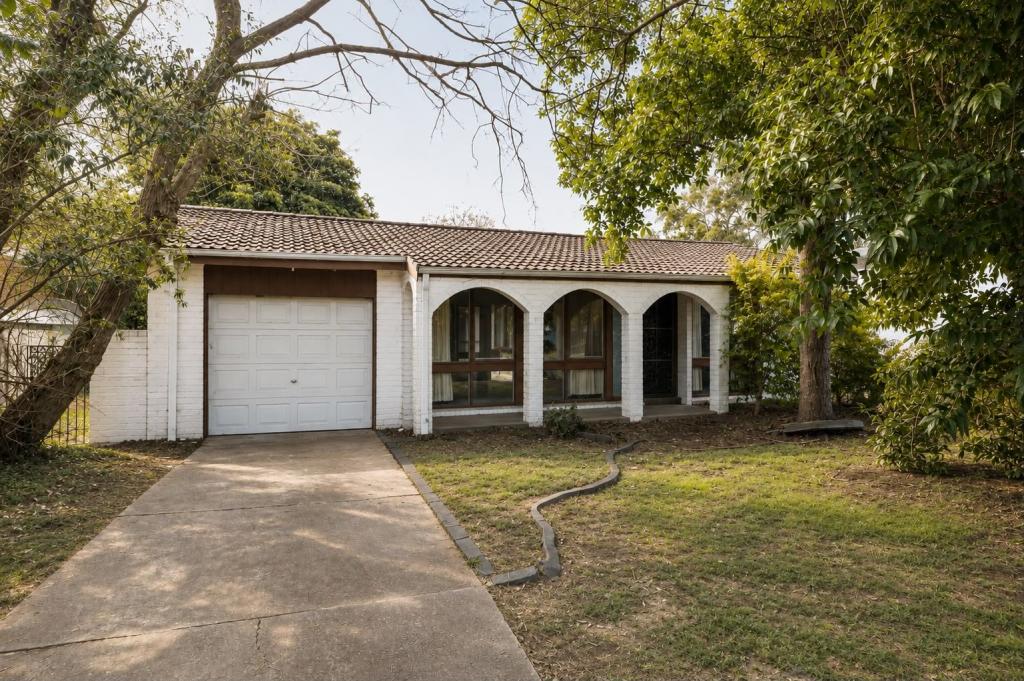 134 Caroline Chisholm Dr, Winston Hills, NSW 2153