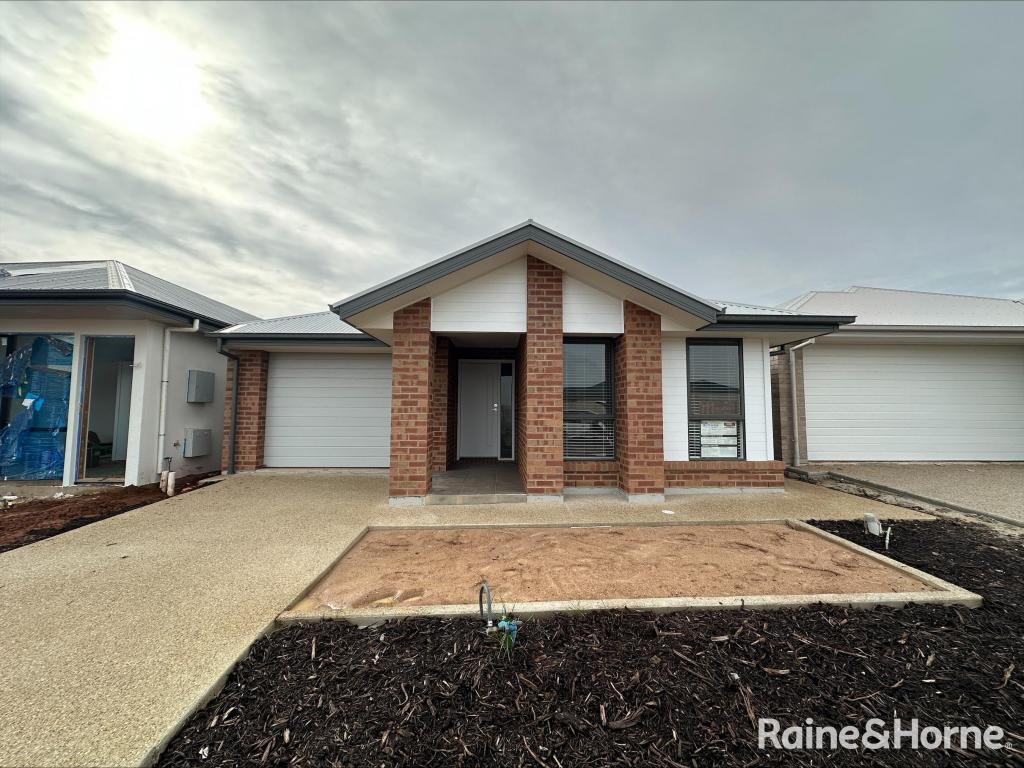 6 Elias Cct, Munno Para West, SA 5115