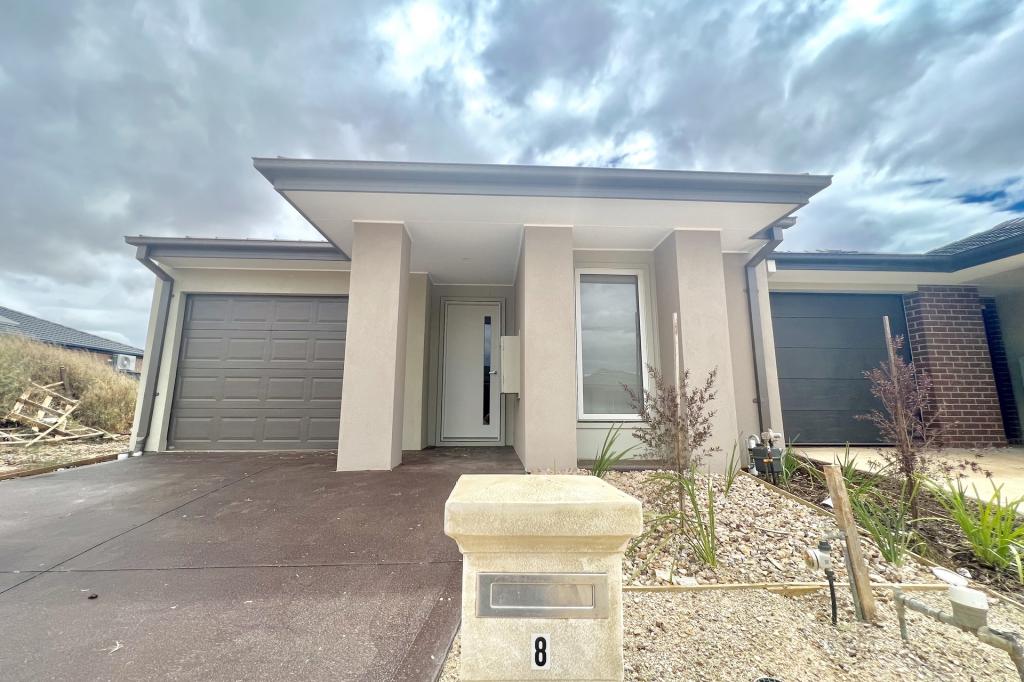 8 Protea Lane, Cobblebank, VIC 3338