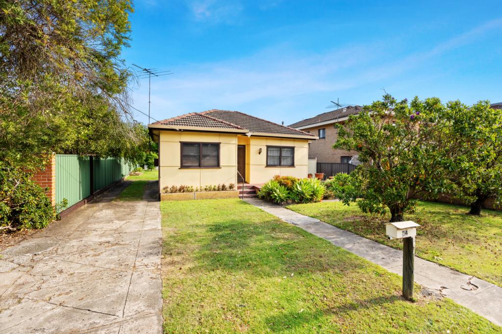 34 Hoxton Park Rd, Liverpool, NSW 2170