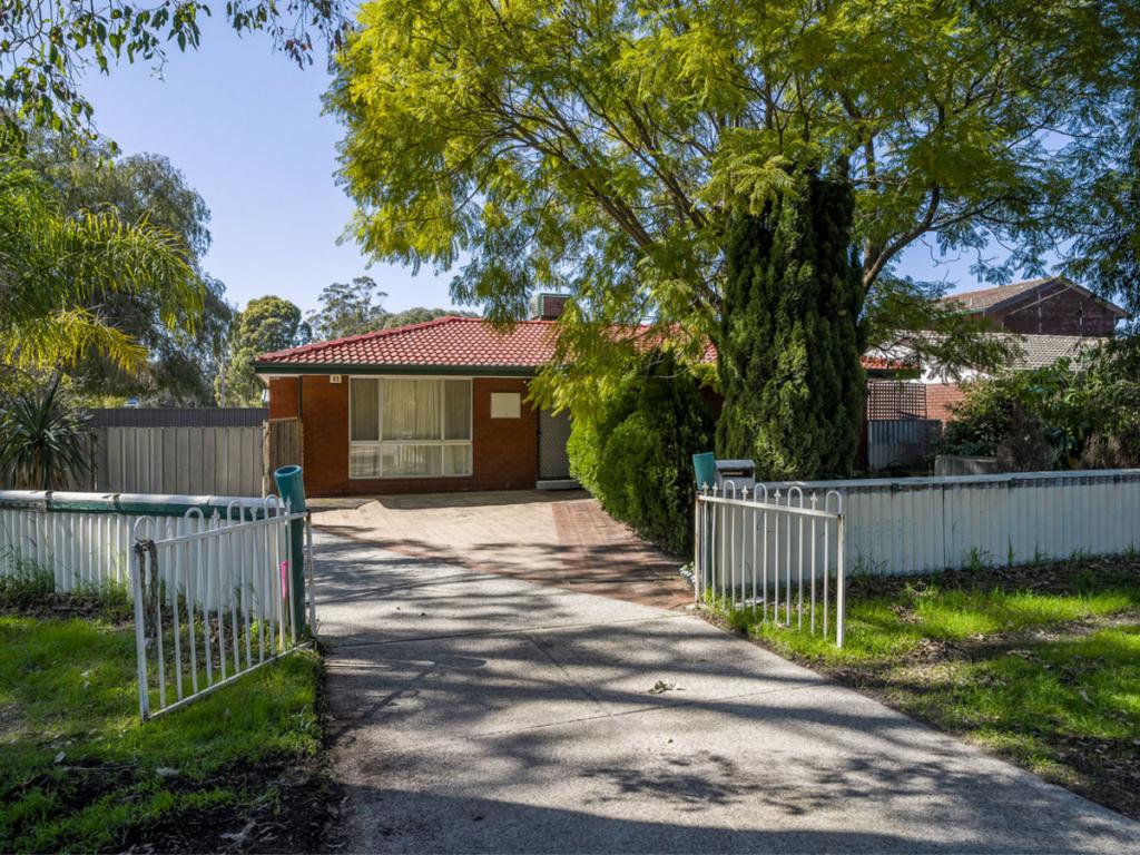 42 Belmont Rd, Kenwick, WA 6107
