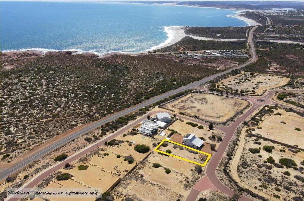 18 Centrolepis Cct, Kalbarri, WA 6536