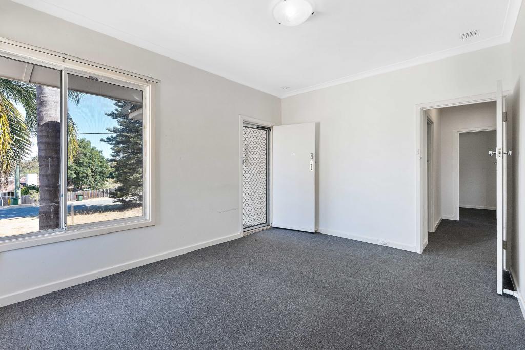 4 Caliban Way, Coolbellup, WA 6163