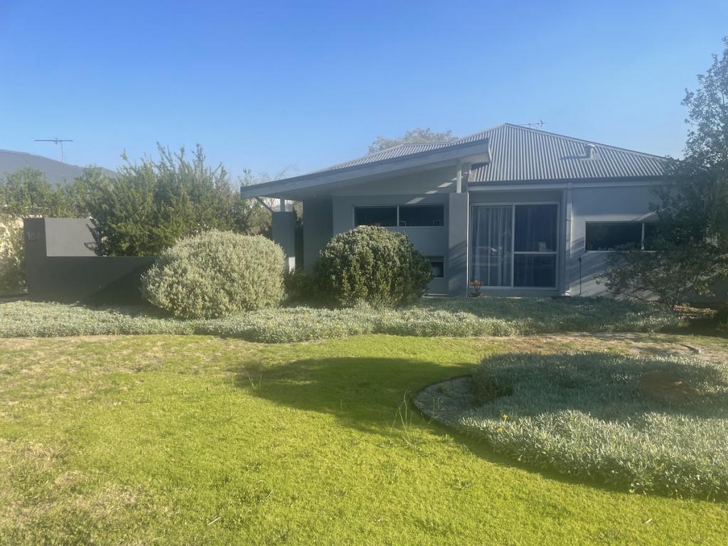 2/180 Duke St, Busselton, WA 6280