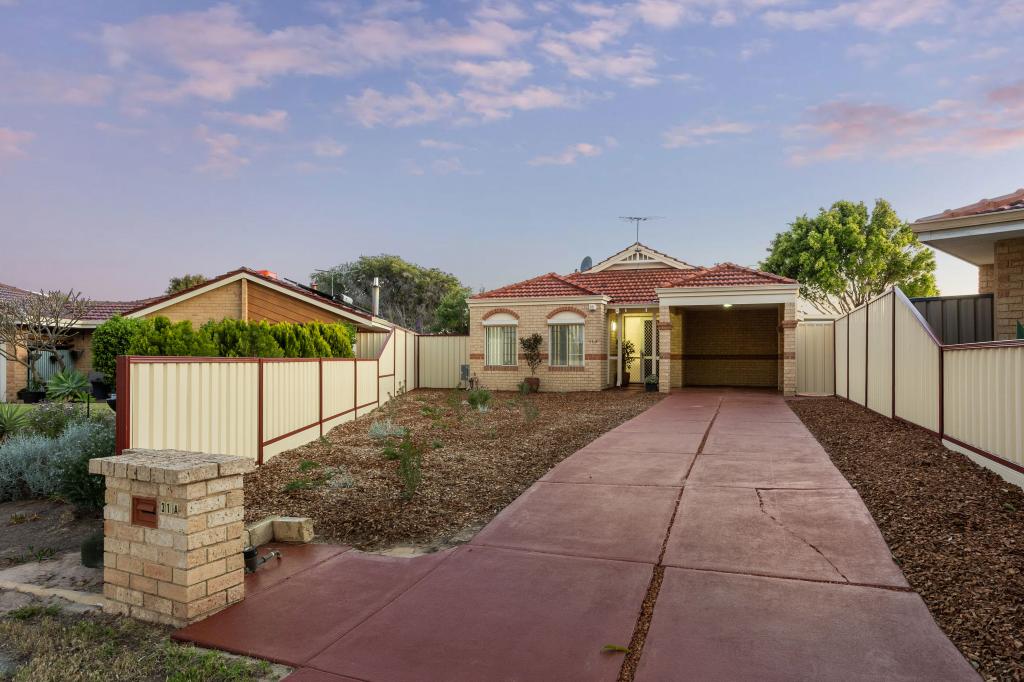 31A MORETON CRES, WARNBRO, WA 6169