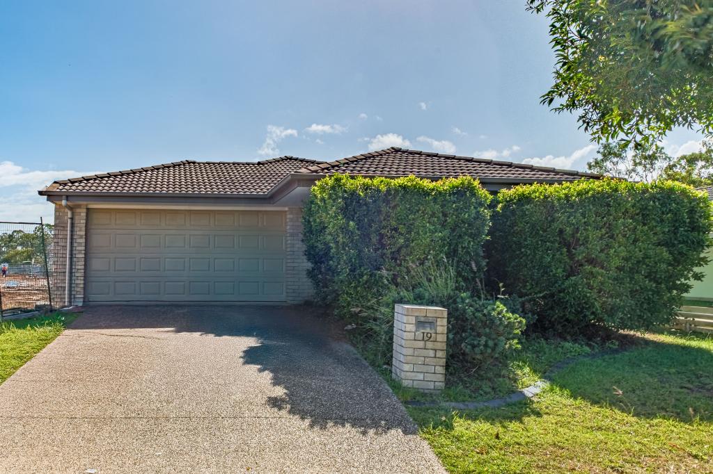 19 Roebuck St, Urraween, QLD 4655