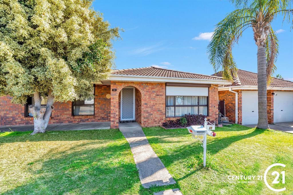 65 Bettong Cres, Bossley Park, NSW 2176