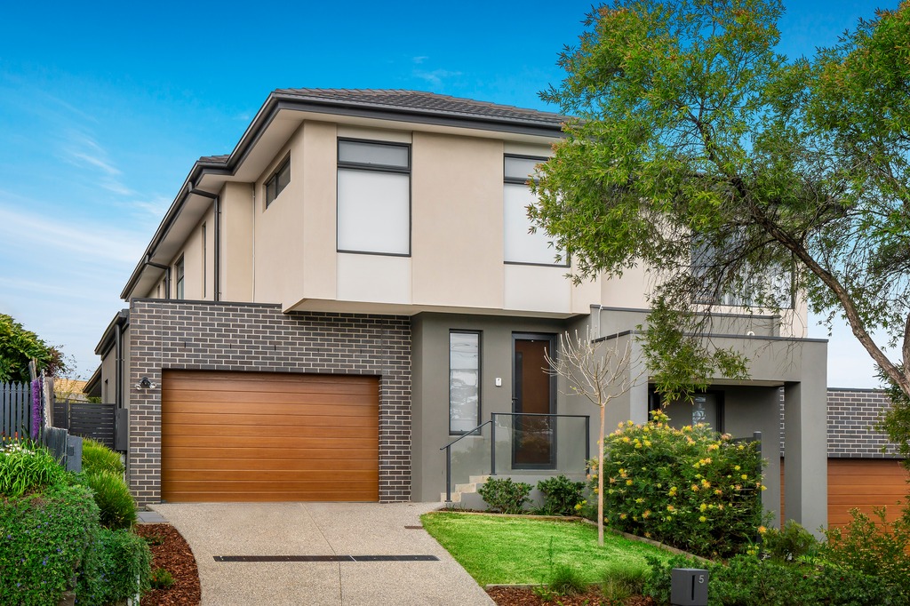 5 Chatsworth Qdrt, Templestowe Lower, VIC 3107