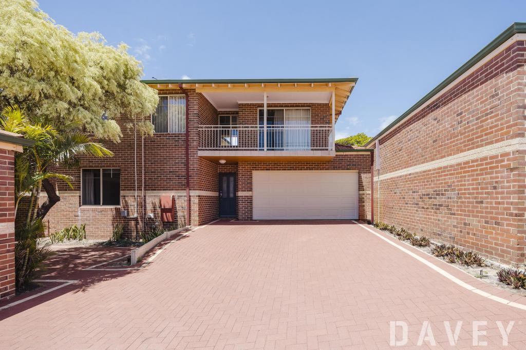 28b Lalor St, Scarborough, WA 6019