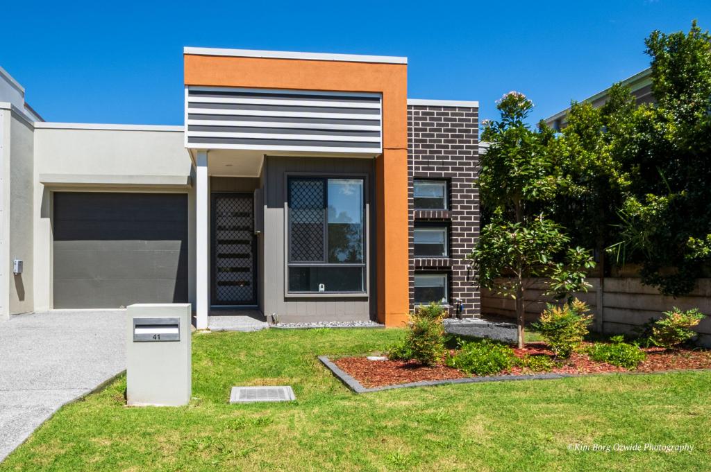 41 Huon Pl, Hillcrest, QLD 4118