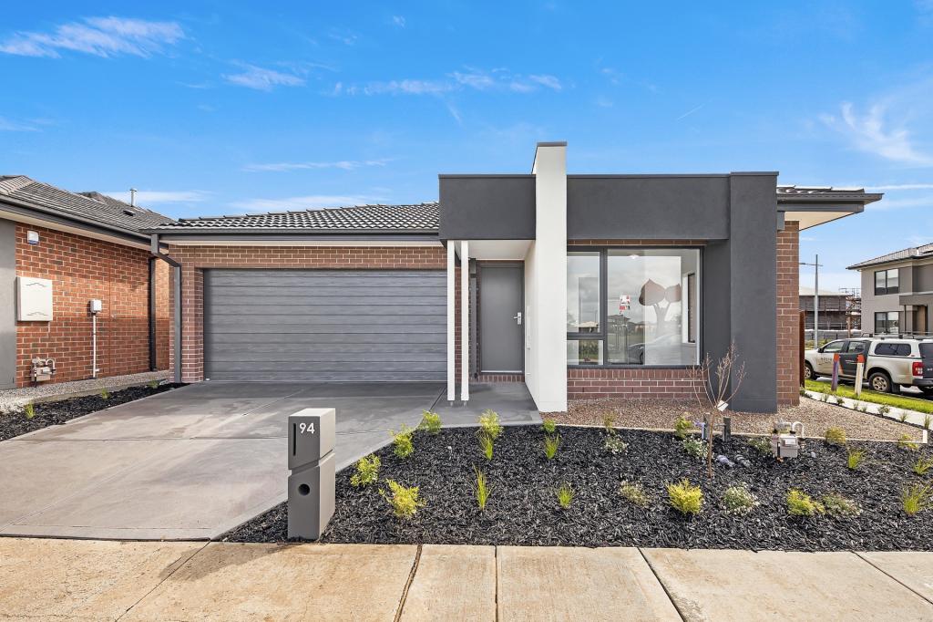 94 CENTURION AVE, TARNEIT, VIC 3029