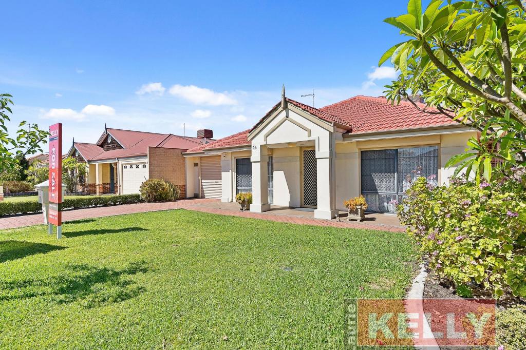 25 Estcourt Rd, Redcliffe, WA 6104