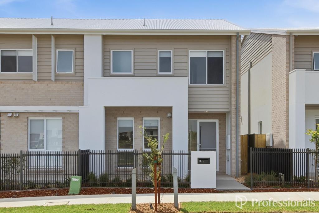 24 Bowerbird Loop, Oran Park, NSW 2570