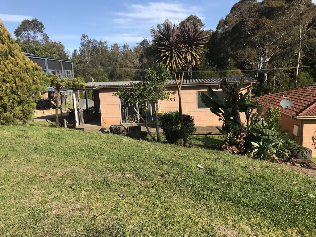 63 Bavarde Ave, Batemans Bay, NSW 2536