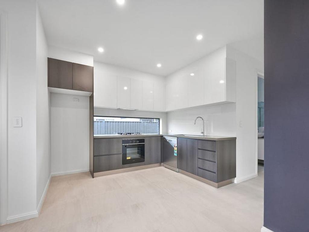 16a Burrough St, Oran Park, NSW 2570