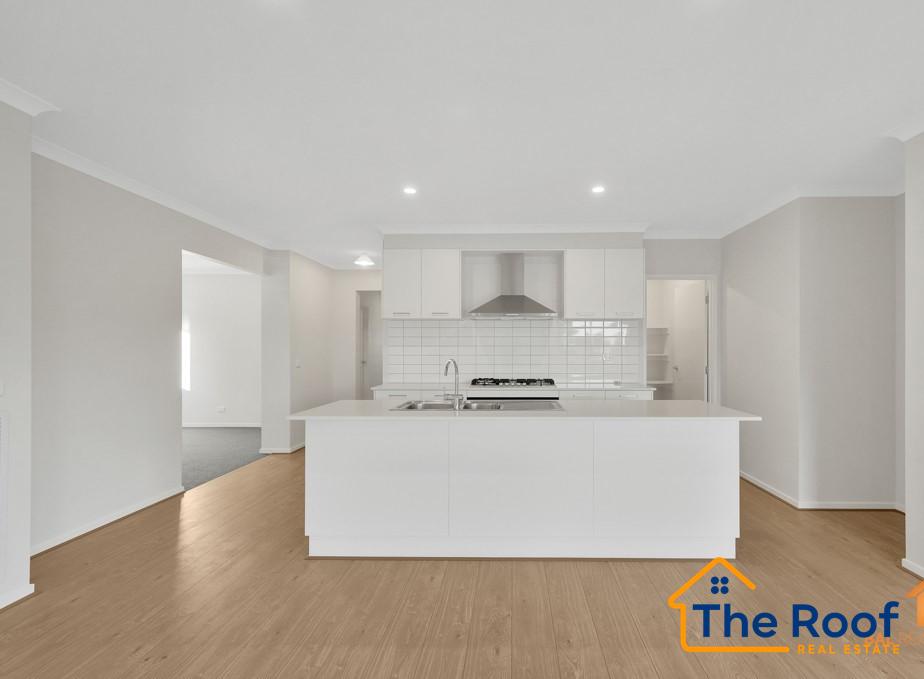 90 Mckinley Dr, Truganina, VIC 3029