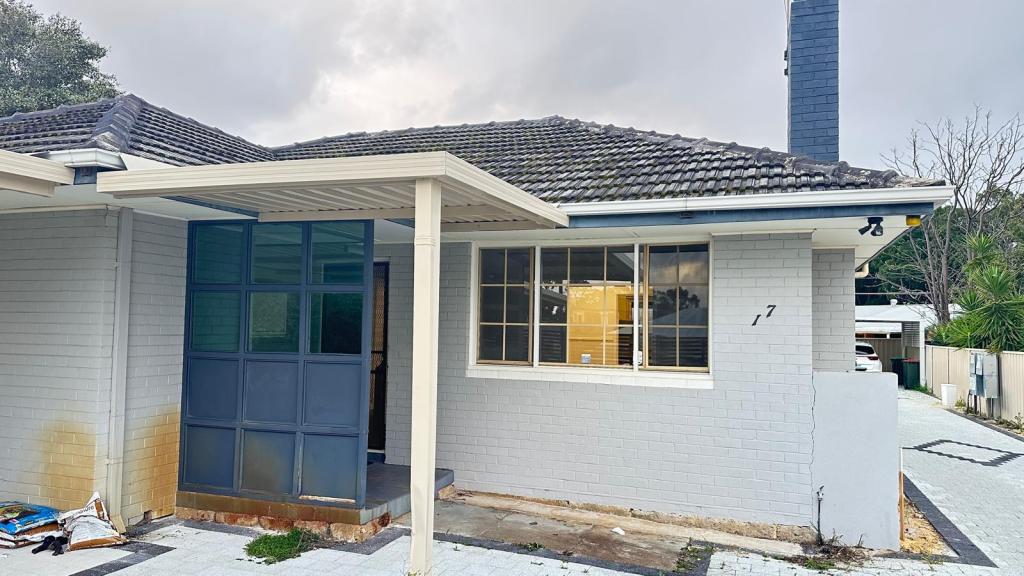 17 Wade St, Embleton, WA 6062