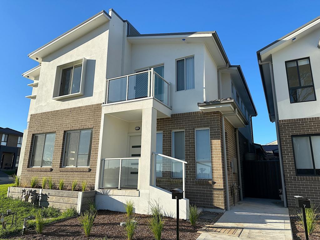 5 Beulah St, Rouse Hill, NSW 2155