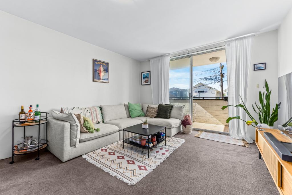 2/19 ILLAWONG AVE, TAMARAMA, NSW 2026