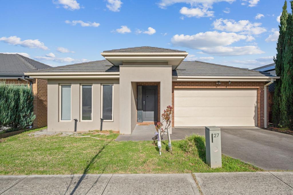 27 Lucinda Lane, Cranbourne North, VIC 3977
