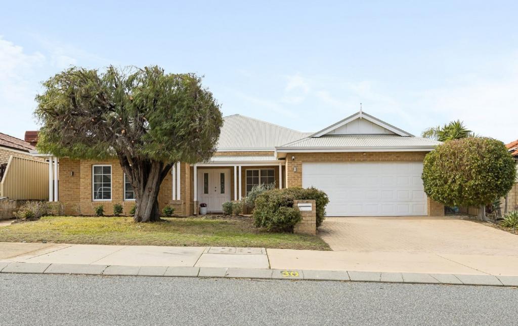 30 CARDIFF GTE, ILUKA, WA 6028