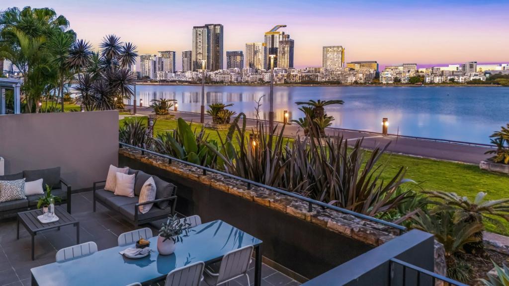 3 THE PROMENADE, WENTWORTH POINT, NSW 2127